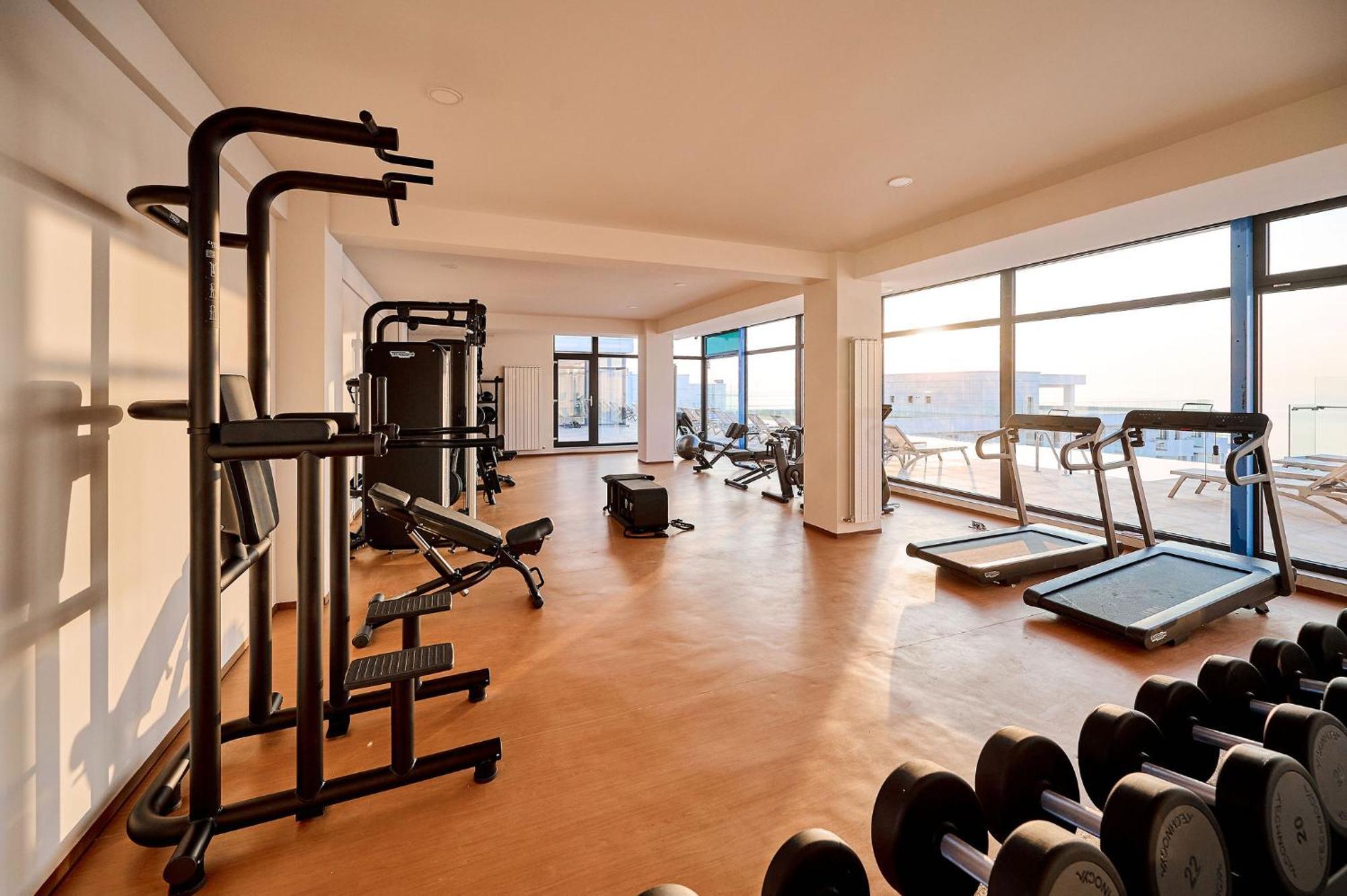 Alma Apartment In Infinity Beach Resort - Parking Mamaia Exterior photo